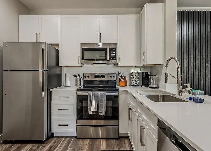 Kota 2027 Cozy 2br L 2ba - Pool - Gym - Free Parking Apartament