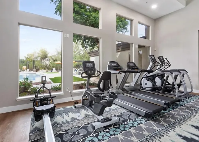 Kota 2027 Cozy 2br L 2ba - Pool - Gym - Free Parking Apartament