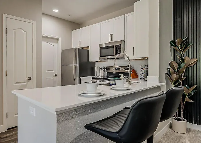 Kota 2027 Cozy 2br L 2ba - Pool - Gym - Free Parking Apartament